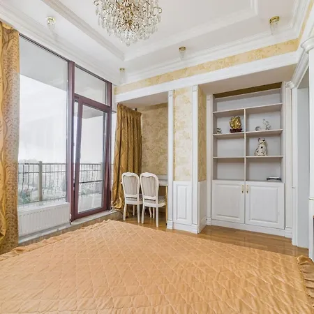 Greek Street Royal Apartment Odesa